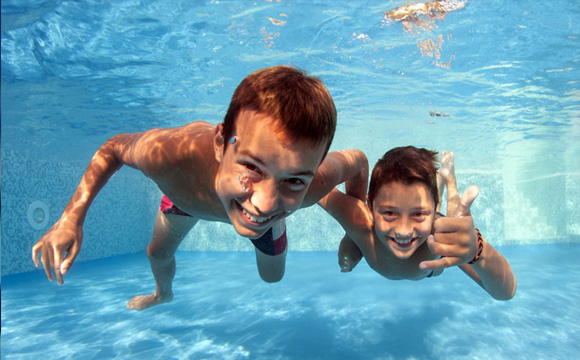 游泳是有氧运动还是无氧运动 游泳运动员身材为什么这么好